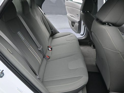 New 2025 Hyundai Elantra Sport image 22