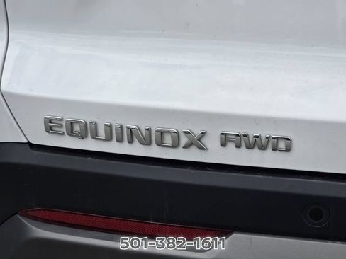 Used 2025 Chevrolet Equinox LT AWD/4WD image 10