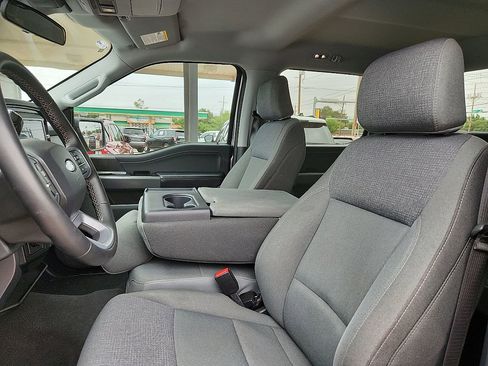 Used 2025 Ford F150 XLT w/ Equipment Group 301A Standard AWD/4WD image 7