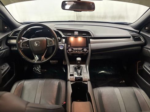 Used 2019 Honda Civic Sport Touring image 13