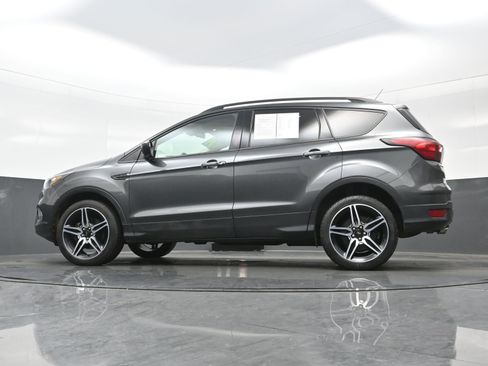 Used 2019 Ford Escape SEL image 27