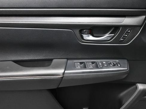 Used 2025 Honda CR-V Sport-L image 8