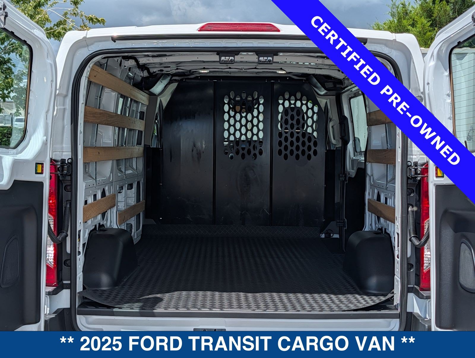 Certified 2025 Ford Transit 250 Low Roof w/ Exterior Upgrade Package RWD image 15