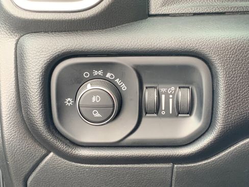 Used 2025 RAM 3500 Laramie w/ Night Edition image 30