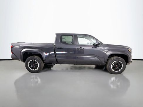 New 2026 Toyota Tacoma TRD Off-Road w/ TRD Off Road Premium Package AWD/4WD image 9