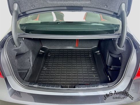 Used 2018 BMW M3 image 33