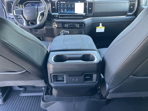 New 2026 Chevrolet Silverado 1500 LT Trail Boss w/ Convenience Package II AWD/4WD image 27