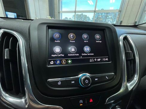 Used 2023 Chevrolet Equinox LT FWD image 17