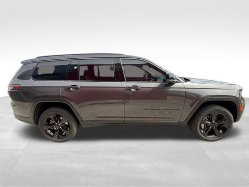 New 2026 Jeep Grand Cherokee L Limited RWD image 6