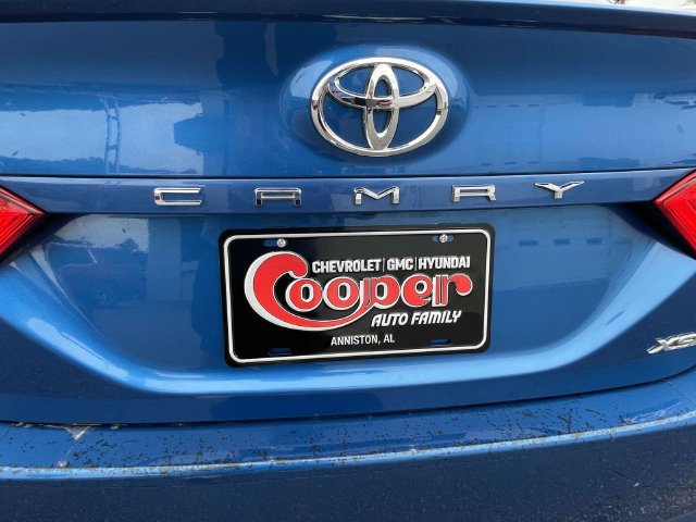 Used 2019 Toyota Camry XSE FWD image 10