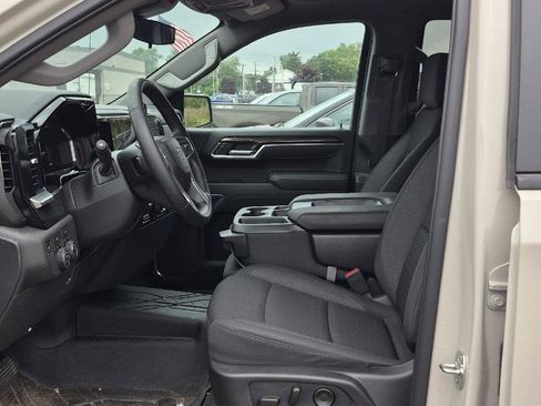 Used 2026 Chevrolet Silverado 1500 RST w/ RST Select Package AWD/4WD image 7