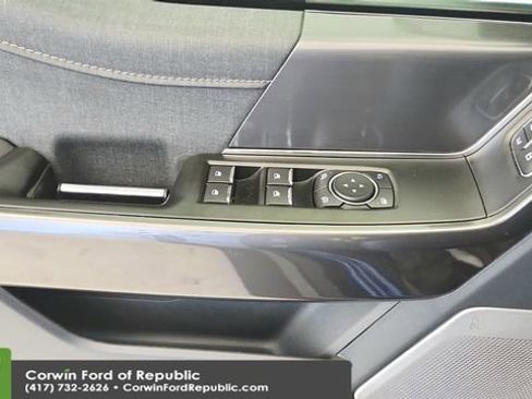 Used 2022 Ford F150 Lariat w/ Equipment Group 502A High image 20