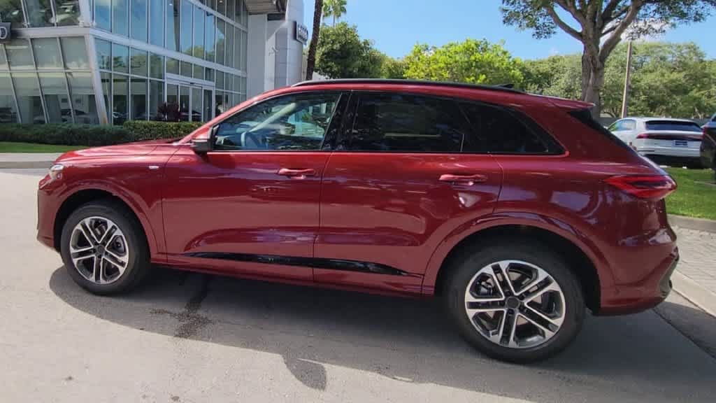 New 2026 Audi Q5 2.0T AWD/4WD image 4