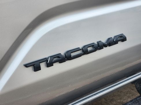 Used 2024 Toyota Tacoma TRD Sport RWD image 8