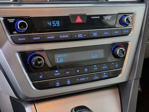 Used 2015 Hyundai Sonata Sport w/ Option Group 04 FWD image 17