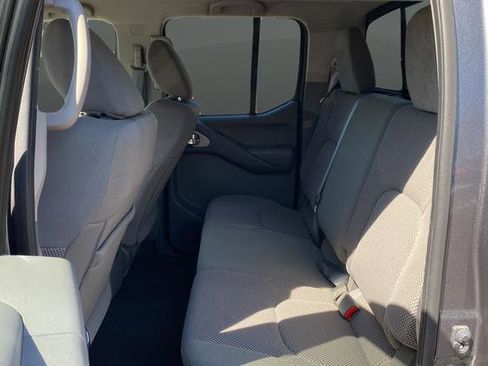 Used 2020 Nissan Frontier SV AWD/4WD image 22