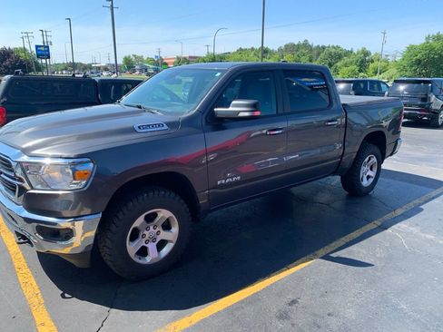 Used 2019 RAM 1500 Big Horn AWD/4WD image 2
