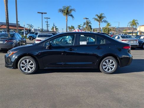 Used 2026 Toyota Corolla LE image 5