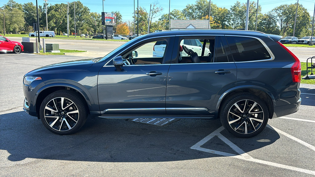 Certified 2024 Volvo XC90 B6 Plus w/ Protection Package Premier AWD/4WD image 3