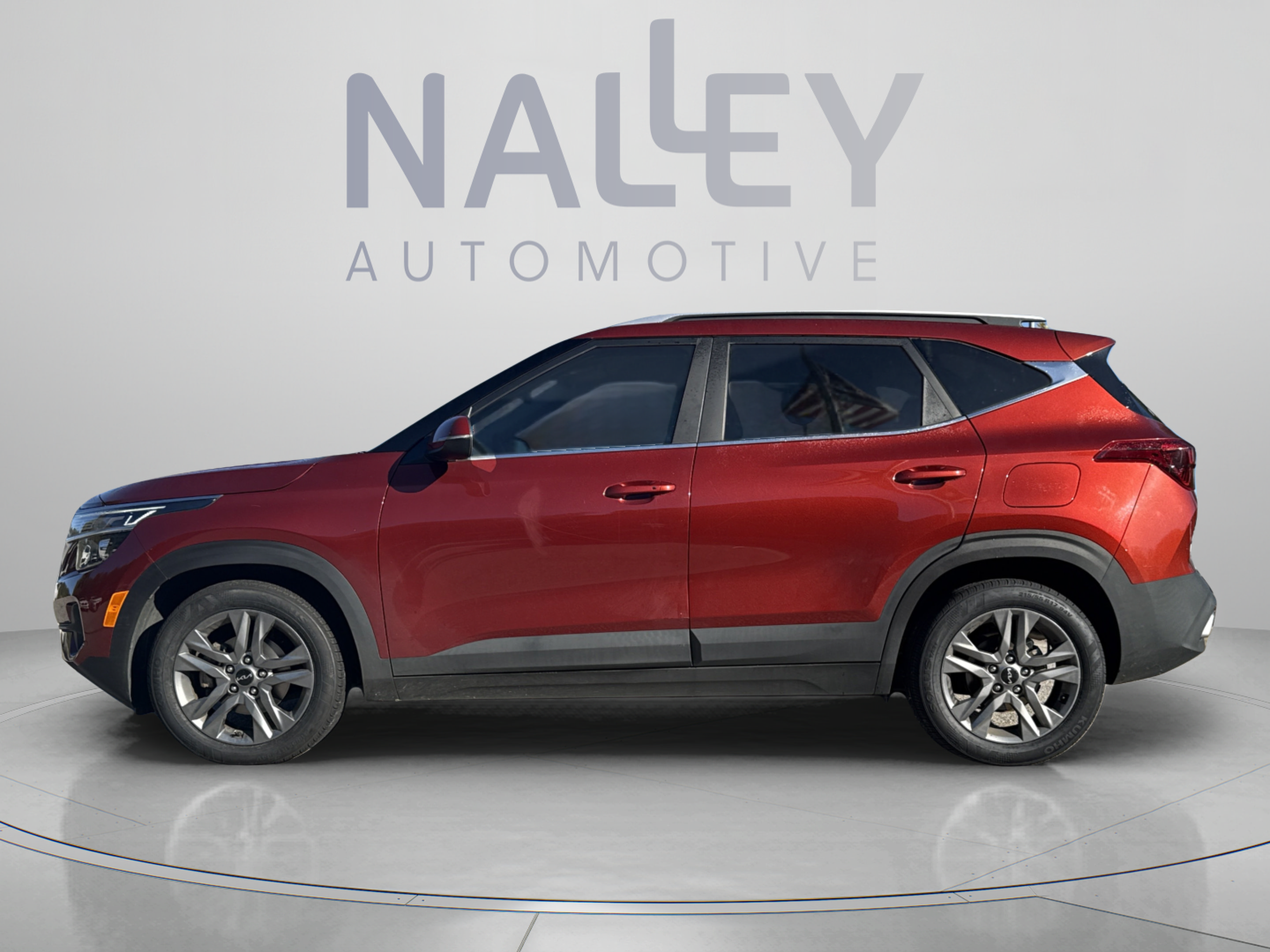 Certified 2023 Kia Seltos S w/ Navigation Package FWD image 3