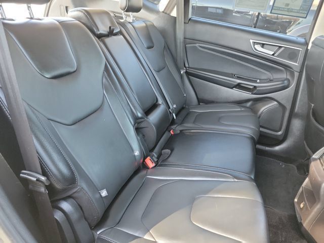 Used 2017 Ford Edge Titanium AWD/4WD image 26