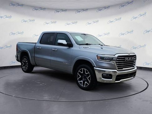 Used 2025 RAM 1500 Laramie image 7