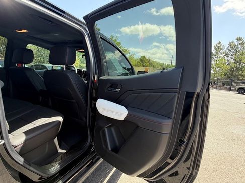 Used 2023 GMC Canyon AT4X AWD/4WD image 14