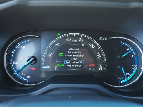 Used 2025 Toyota RAV4 SE image 26