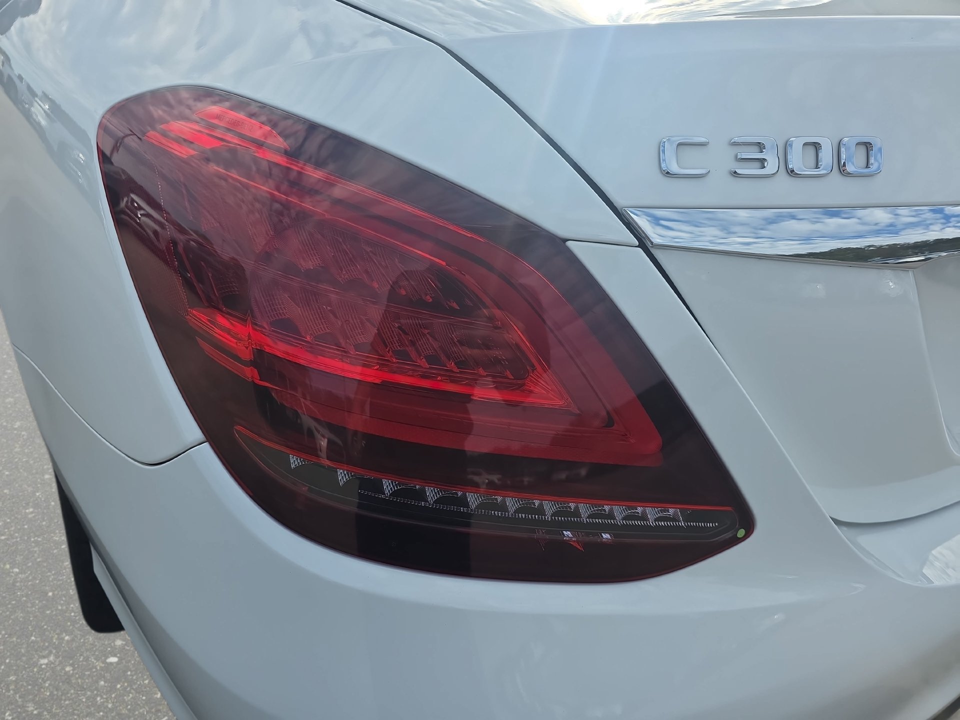 Certified 2020 Mercedes-Benz C 300 4MATIC Sedan image 32