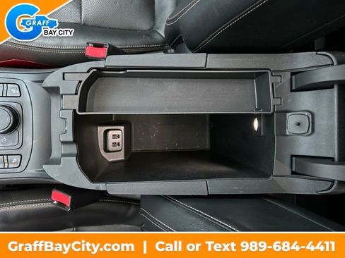 Used 2018 GMC Terrain SLT w/ Preferred Package image 26