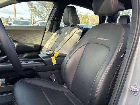 Used 2023 Hyundai Ioniq 6 SEL RWD image 9