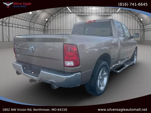 Used 2010 Dodge Ram 1500 Truck SLT w/ Big Horn Regional Pkg image 4