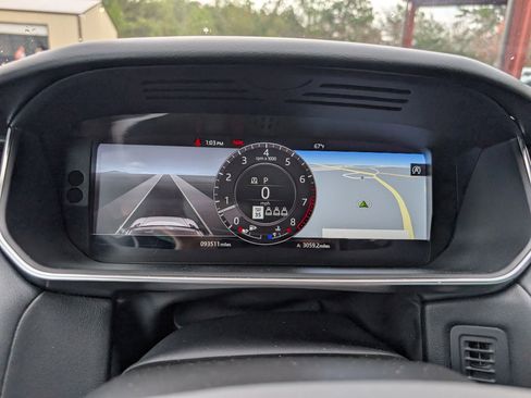 Used 2021 Land Rover Range Rover Sport HSE Silver Edition image 24