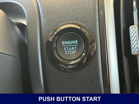 Used 2025 Ford Expedition Active AWD/4WD image 26