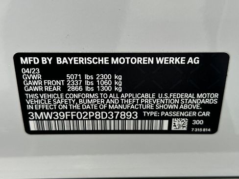 Used 2023 BMW 330e w/ Premium Package RWD image 27