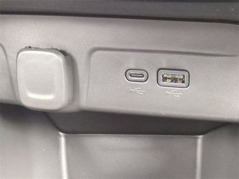 New 2026 Chevrolet Trax RS w/ Driver Confidence Package image 21