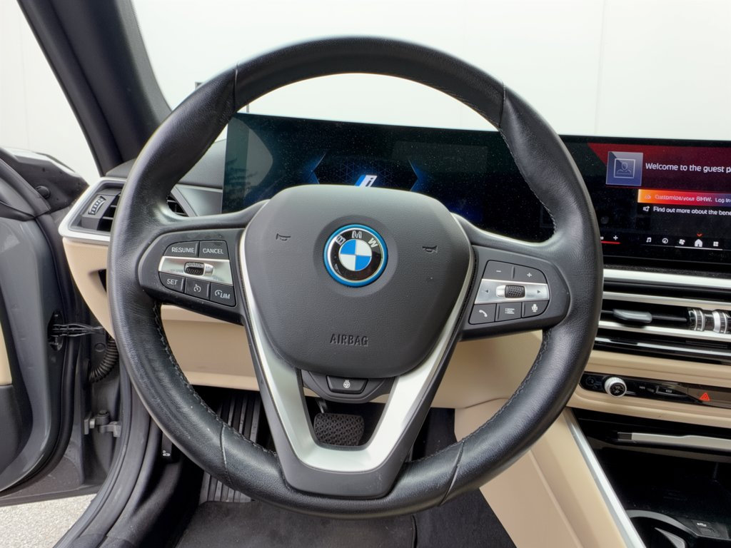 Used 2024 BMW i4 eDrive40 w/ Premium Package RWD image 10
