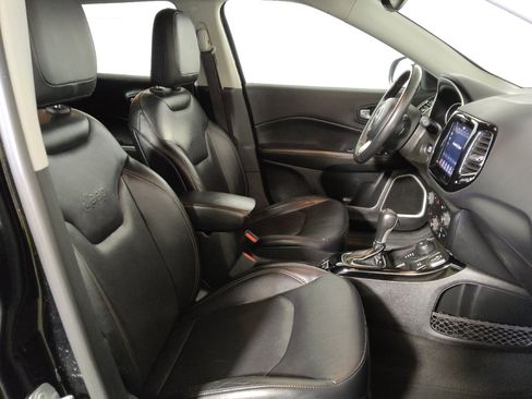 Used 2017 Jeep Compass Limited AWD/4WD image 21