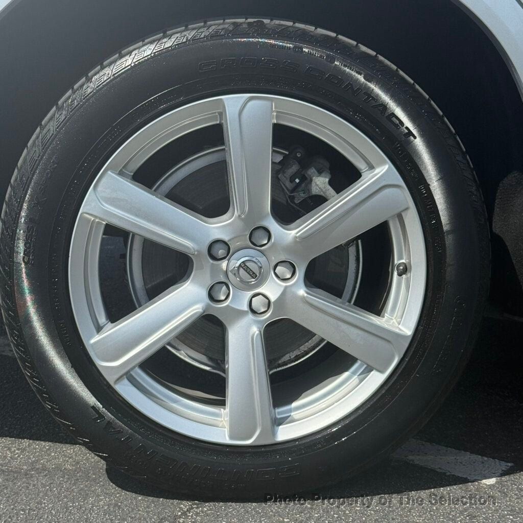 Used 2020 Volvo XC90 T6 Momentum AWD/4WD image 45
