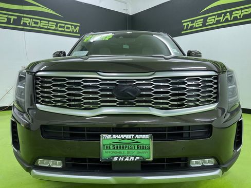 Used 2020 Kia Telluride SX w/ SX Prestige Package image 3