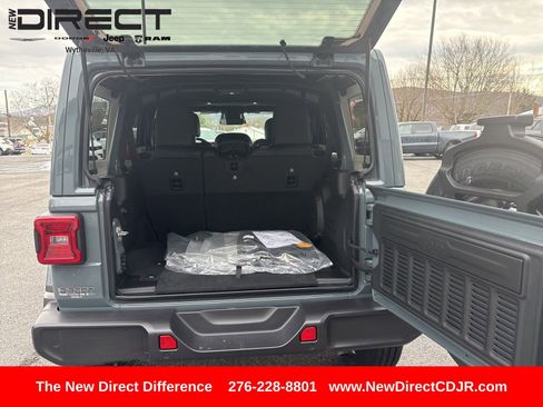 New 2026 Jeep Wrangler Sahara image 22