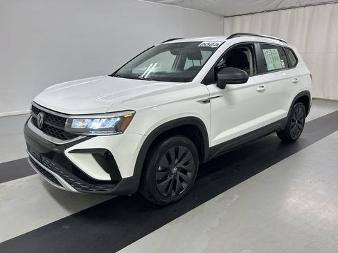 Certified 2023 Volkswagen Taos S w/ Driver Assistance Package FWD image 5