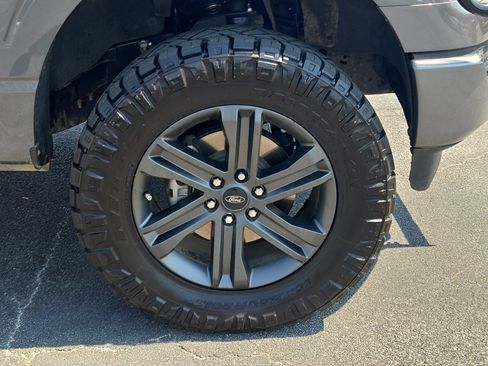 Used 2023 Ford F150 Lariat image 7