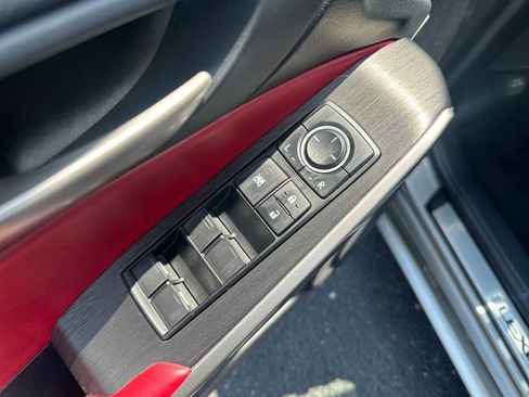 Used 2020 Lexus IS 300 F Sport image 14