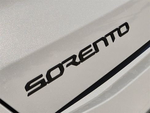 New 2026 Kia Sorento X-Line EX image 8
