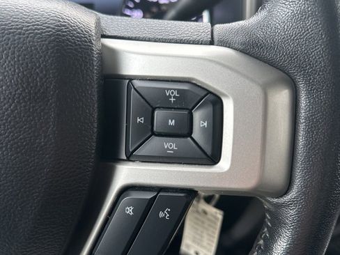 Used 2018 Ford F350 Lariat w/ Chrome Package image 13