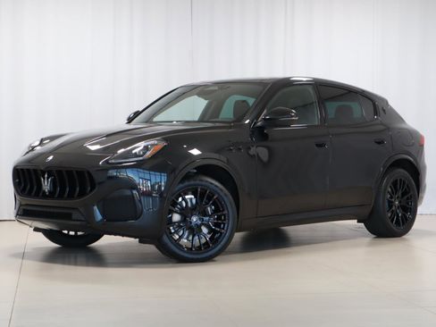 New 2025 Maserati Grecale Modena image 1