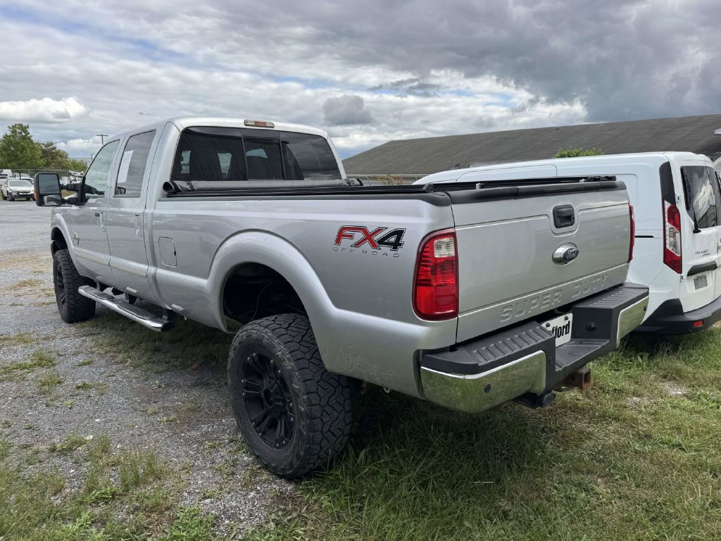 Used 2016 Ford F350 Lariat w/ Lariat Ultimate Package AWD/4WD image 2