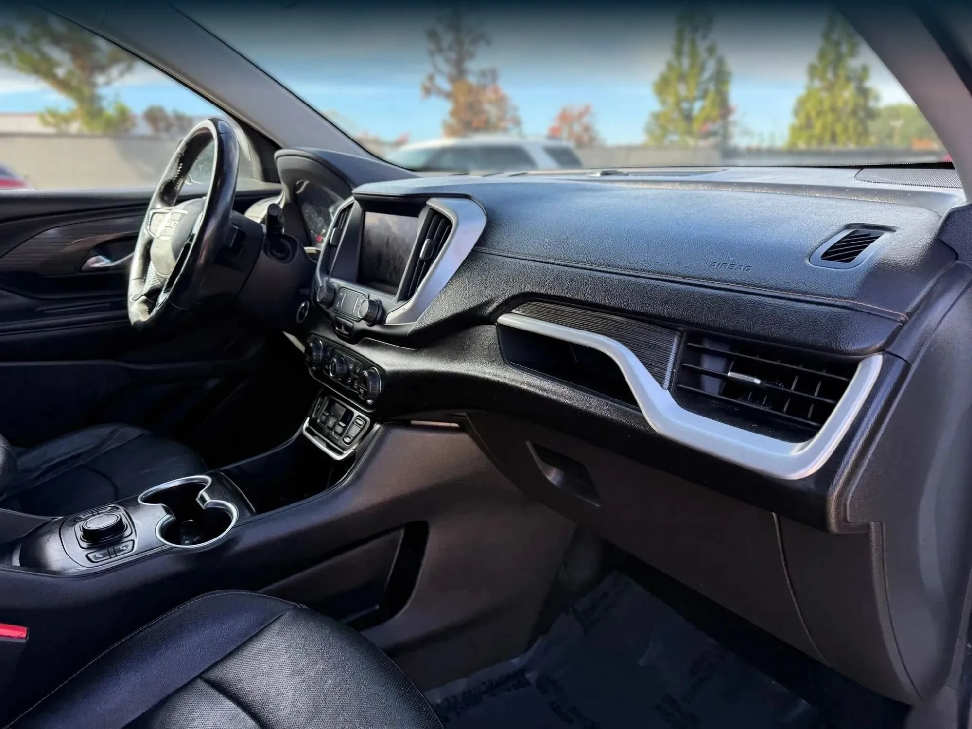 Used 2020 GMC Terrain SLT AWD/4WD image 19