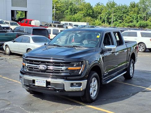 Used 2025 Ford F150 XLT w/ Equipment Group 302A MID AWD/4WD image 7